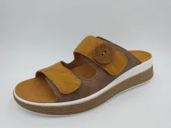 Think! Naisten Sandaalit Think Beige/kelt